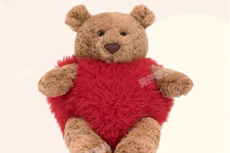 JC Bee Barcelo Teddy Bear Plush Toy – Trendy UK Style Soft Collectible Doll (3) Trendy JC Bee Barcelo teddy bear plush toy in bee outfit